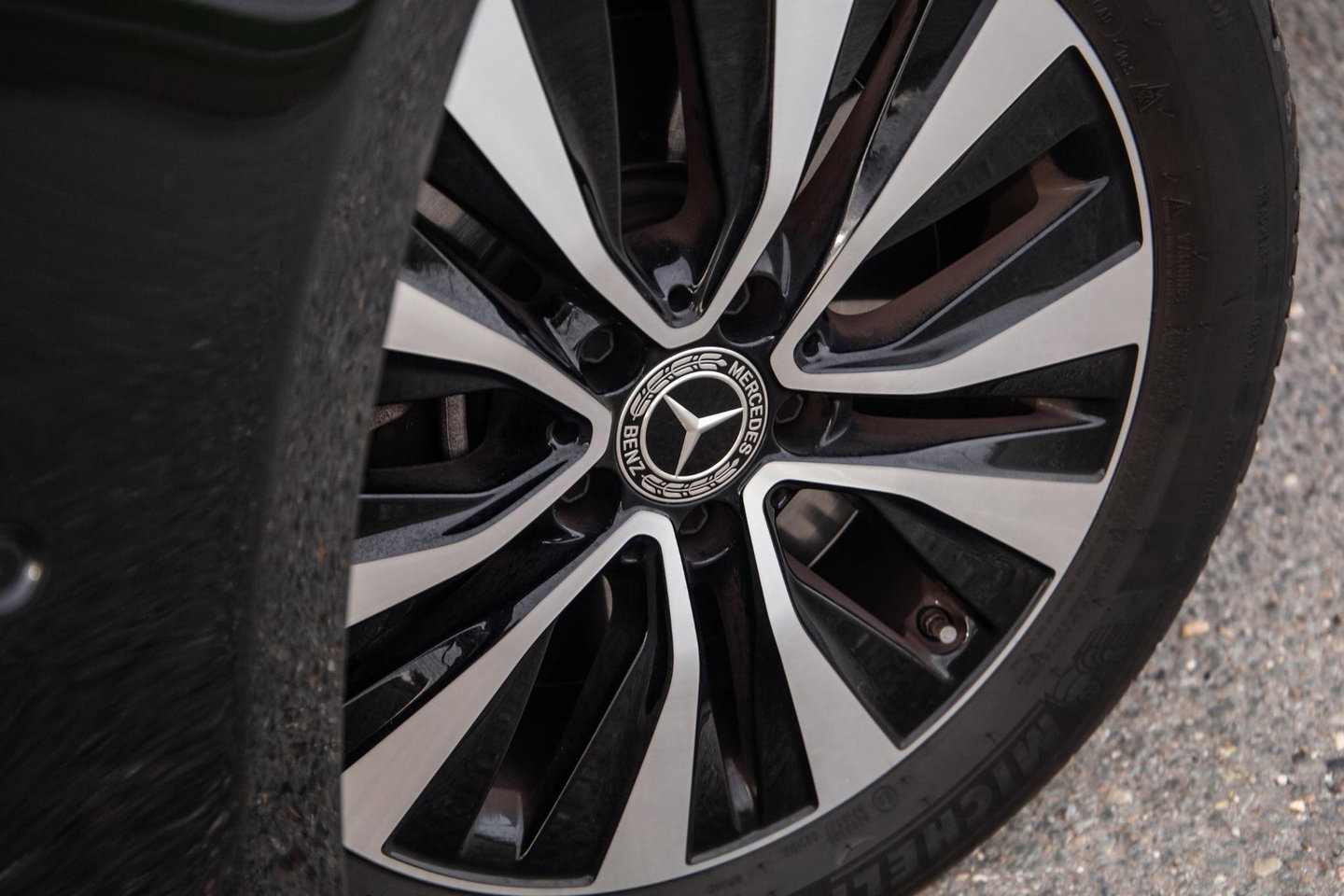 Mercedes-Benz A-Klasse 250 e Business Line AUTOMAAT / LEDER / CRUISE CONTROLE / CAMERA / CARPLAY