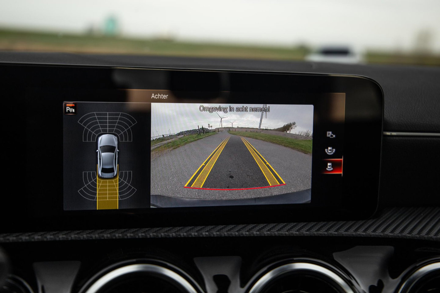 Mercedes-Benz A-Klasse 250 e Business Line AUTOMAAT / LEDER / CRUISE CONTROLE / CAMERA / CARPLAY