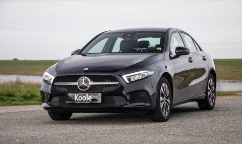Mercedes-Benz A-Klasse 250 e Business Line AUTOMAAT / LEDER / CRUISE CONTROLE / CAMERA / CARPLAY