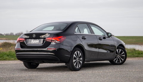 Mercedes-Benz A-Klasse 250 e Business Line AUTOMAAT / LEDER / CRUISE CONTROLE / CAMERA / CARPLAY