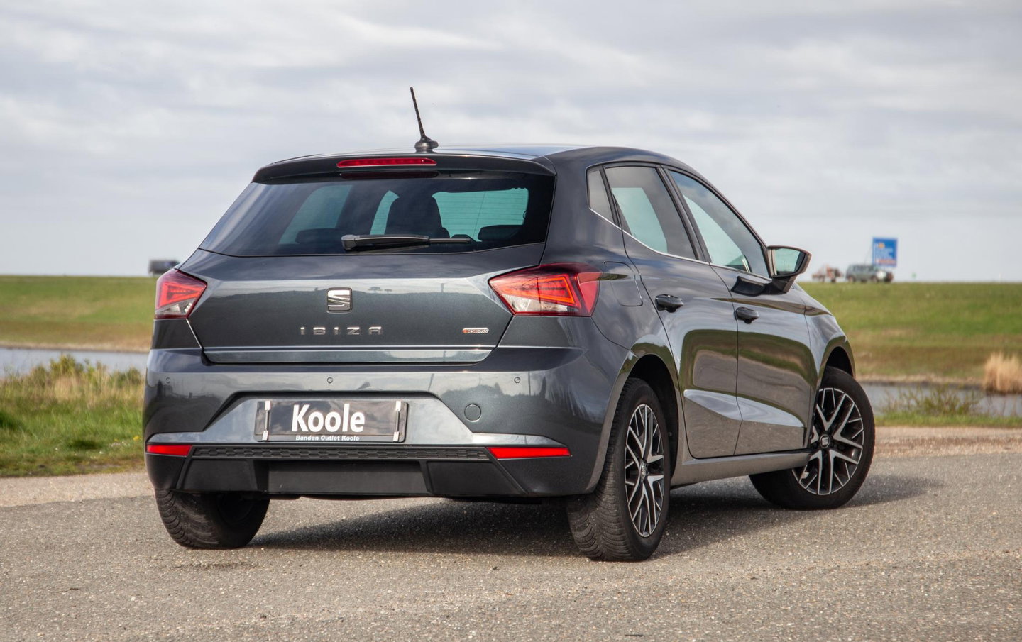 SEAT Ibiza 1.0 TSI FR Business Intense AUTOMAAT / BEATS / CRUISE CONTROLE / CARPLAY