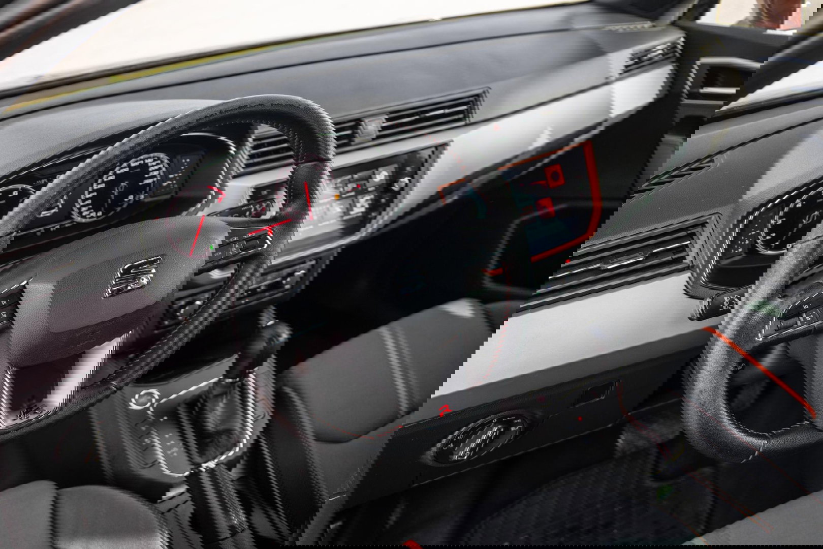 SEAT Ibiza 1.0 TSI FR Business Intense AUTOMAAT / BEATS / CRUISE CONTROLE / CARPLAY