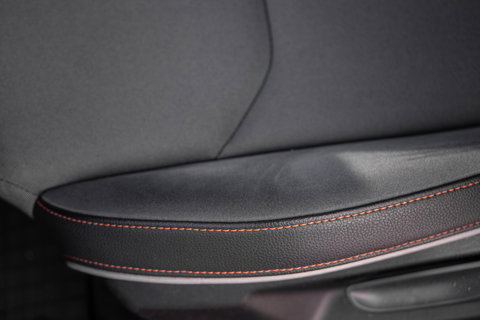 SEAT Ibiza 1.0 TSI FR Business Intense AUTOMAAT / BEATS / CRUISE CONTROLE / CARPLAY