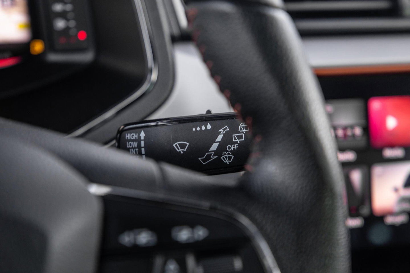 SEAT Ibiza 1.0 TSI FR Business Intense AUTOMAAT / BEATS / CRUISE CONTROLE / CARPLAY