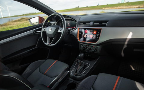 SEAT Ibiza 1.0 TSI FR Business Intense AUTOMAAT / BEATS / CRUISE CONTROLE / CARPLAY