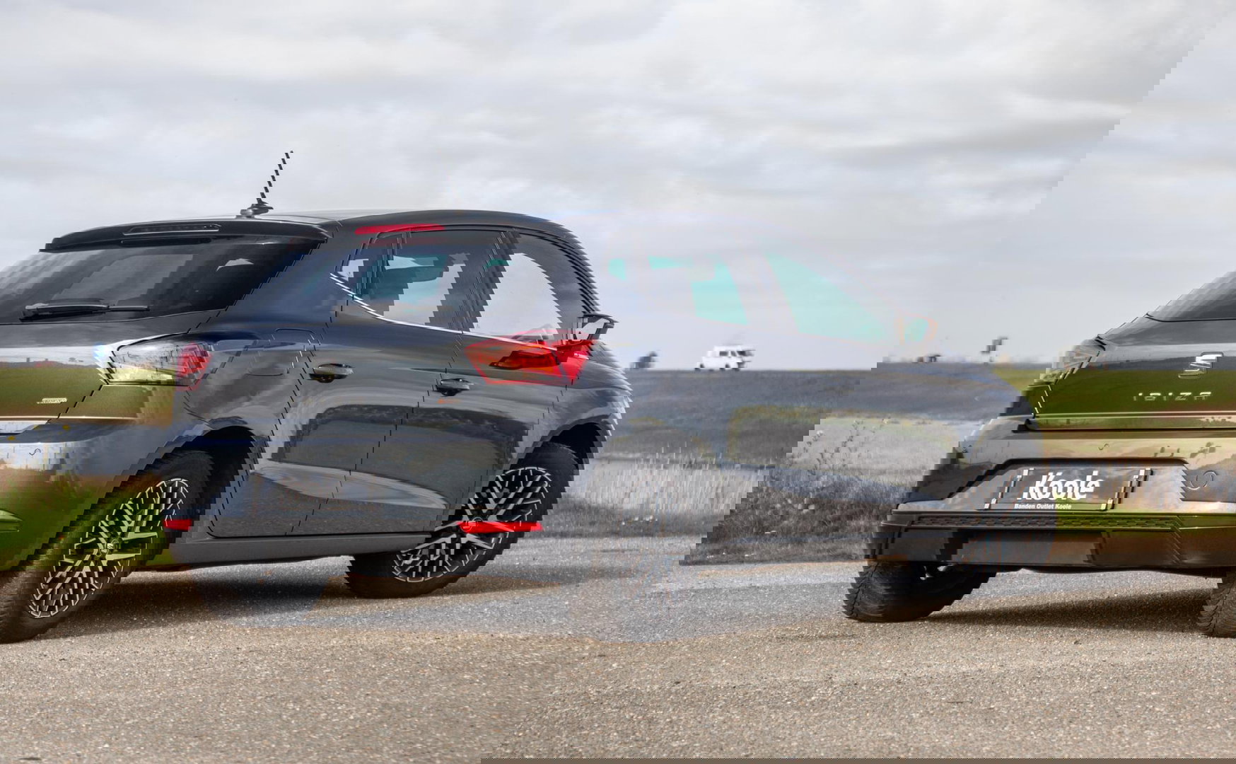 SEAT Ibiza 1.0 TSI FR Business Intense AUTOMAAT / BEATS / CRUISE CONTROLE / CARPLAY