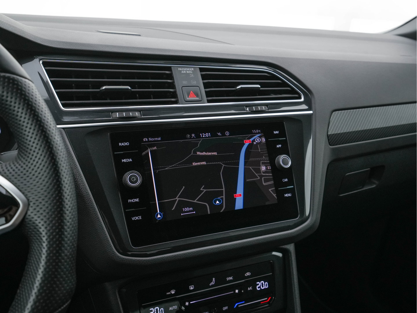 Volkswagen Tiguan 1.4 TSI Black-Style R-Line Business eHybrid ( Plug-in ) (INCL-BTW) *HEAD-UP | FULL-LED | ADAPTIVE-CRUISE | TOPVIEW | KEYLESS | DIGI-COCKPIT | HEATED-COMFORTSEATS | NAVI-FULLMAP | DAB+ | PRIVACYGLASS | ECC | CARPLAY | PDC | 20''ALU