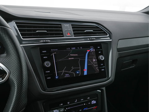 Volkswagen Tiguan 1.4 TSI Black-Style R-Line Business eHybrid ( Plug-in ) (INCL-BTW) *HEAD-UP | FULL-LED | ADAPTIVE-CRUISE | TOPVIEW | KEYLESS | DIGI-COCKPIT | HEATED-COMFORTSEATS | NAVI-FULLMAP | DAB+ | PRIVACYGLASS | ECC | CARPLAY | PDC | 20''ALU