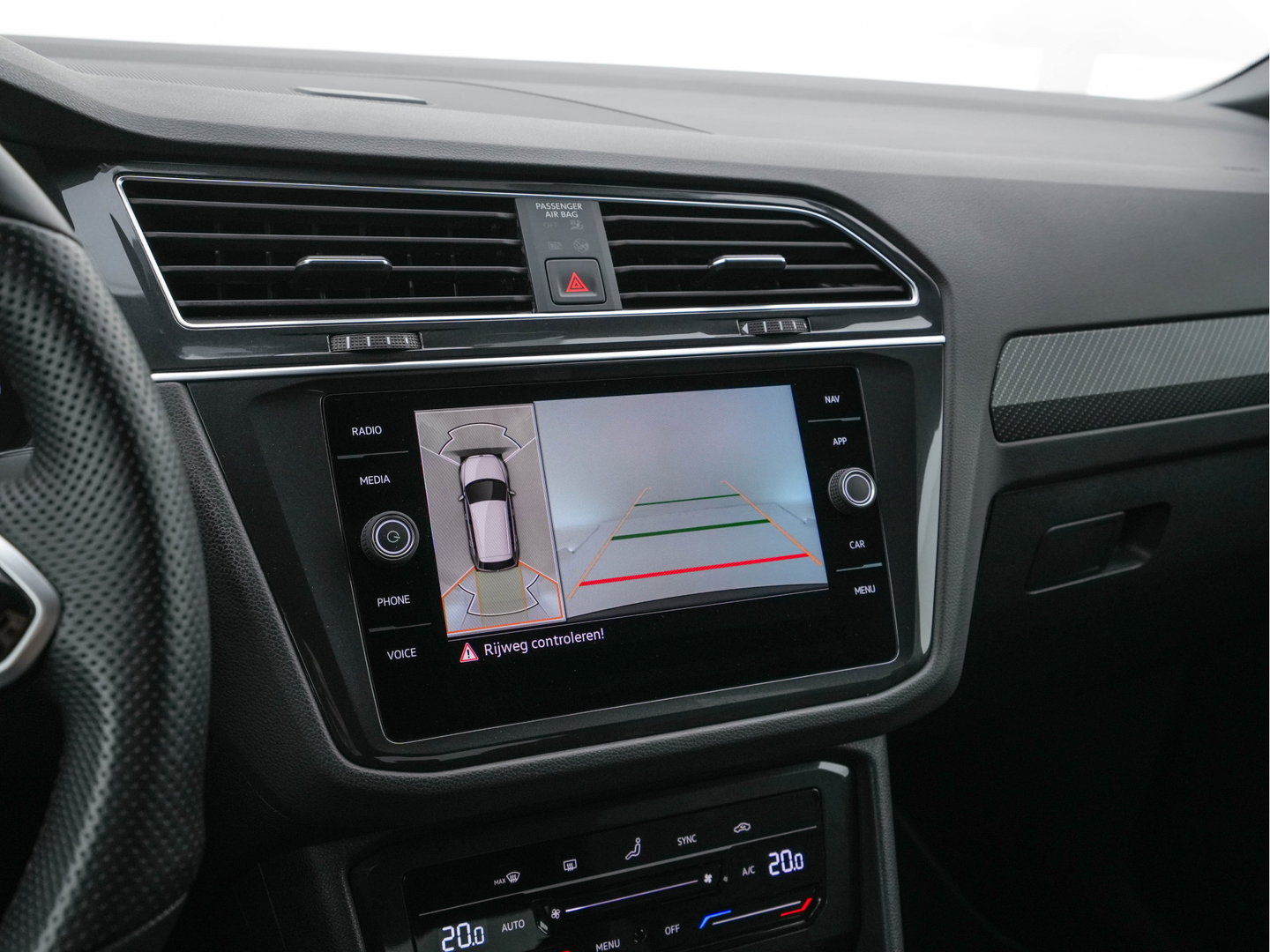 Volkswagen Tiguan 1.4 TSI Black-Style R-Line Business eHybrid ( Plug-in ) (INCL-BTW) *HEAD-UP | FULL-LED | ADAPTIVE-CRUISE | TOPVIEW | KEYLESS | DIGI-COCKPIT | HEATED-COMFORTSEATS | NAVI-FULLMAP | DAB+ | PRIVACYGLASS | ECC | CARPLAY | PDC | 20''ALU