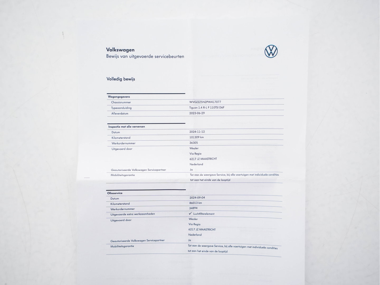 Volkswagen Tiguan 1.4 TSI Black-Style R-Line Business eHybrid ( Plug-in ) (INCL-BTW) *HEAD-UP | FULL-LED | ADAPTIVE-CRUISE | TOPVIEW | KEYLESS | DIGI-COCKPIT | HEATED-COMFORTSEATS | NAVI-FULLMAP | DAB+ | PRIVACYGLASS | ECC | CARPLAY | PDC | 20''ALU