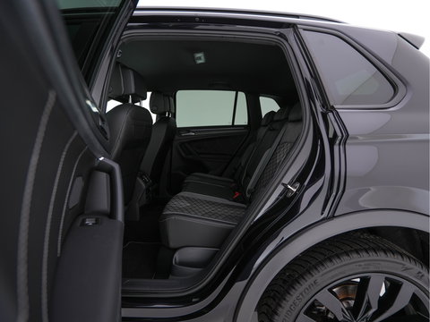 Volkswagen Tiguan 1.4 TSI Black-Style R-Line Business eHybrid ( Plug-in ) (INCL-BTW) *HEAD-UP | FULL-LED | ADAPTIVE-CRUISE | TOPVIEW | KEYLESS | DIGI-COCKPIT | HEATED-COMFORTSEATS | NAVI-FULLMAP | DAB+ | PRIVACYGLASS | ECC | CARPLAY | PDC | 20''ALU