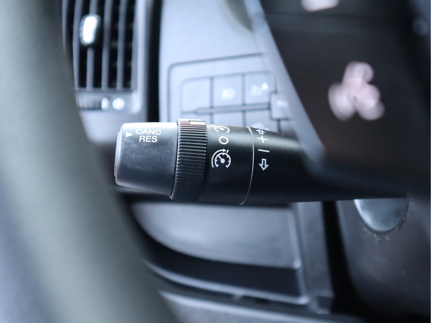 Peugeot Boxer 2.2 BlueHDi 141pk Euro 6 Bakwagen 4,5m - Navi - Camera - Cruise