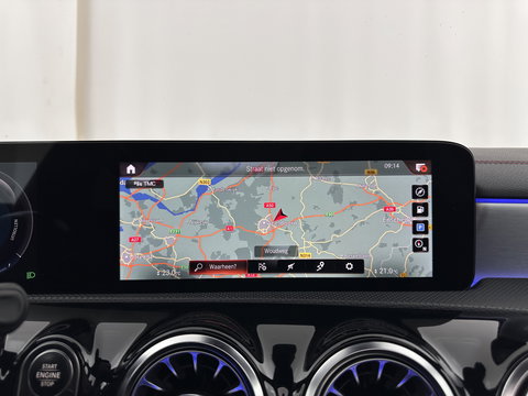 Mercedes-Benz CLA-Klasse 250 e AMG Limited Business Solution (Plug-in) (INCL-BTW) Aut. *PANO | LEATHER-MICROFIBRE | MULTIBEAM-LED | BLINDSPOT | WIDESCREEN-COCKPIT | AMBIENTLIGHT | CAMERA | M-BUX-NAVI | ECC | SHIFTPADDLES | PDC | ADAPTIVE-CRUISE | DAB | 18"ALU*