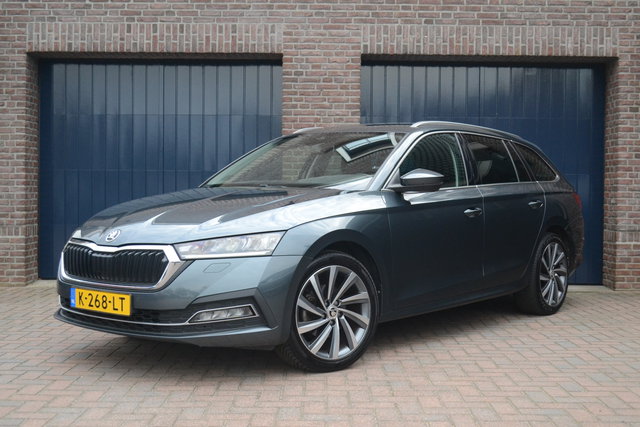 Škoda Octavia - Combi 1.0 TSI 110pk Business Edition Plus | Camera | Stoelverwarming | Leder | Adaptive Cruise | LED