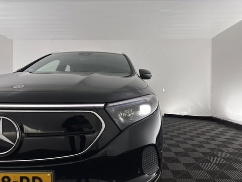 Mercedes-Benz EQA 250 Business Solution Luxury 67 kWh [ 3-Fase-11kW ] {SOH-94%} (INCL-BTW) *LEATHER | WIDESCREEN-DIGI-COCKPIT | FULL-LED | AMBIENTLIGHT | CAMERA | NAVI-FULLMAP | DAB+ | HEATED-COMFORTSEATS | ECC | SHIFTPADDLES | CRUISE | TOWBAR | 18''ALU*