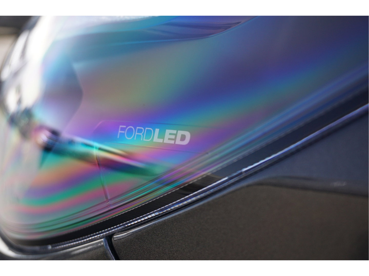 Ford Transit Custom 300L 170PK Limited DC AUT BPM VRIJ!! Navi, 360° Camera, Trekhaak, LED, 17" LM!! NR. 567