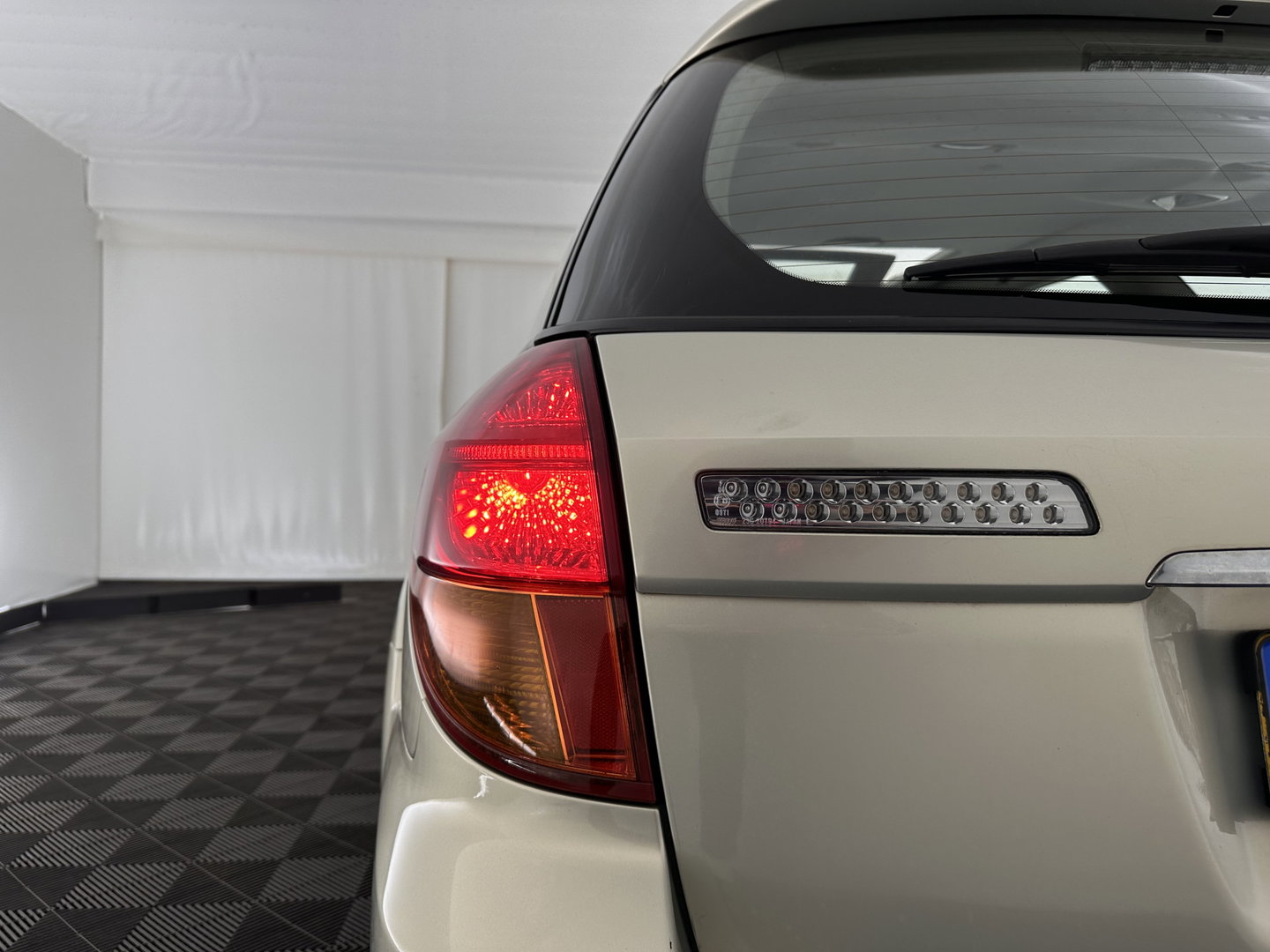 Subaru Outback 2.5i *PANO | HEATED-COMFORTSEATS | ECC | CRUISE | TOWBAR*