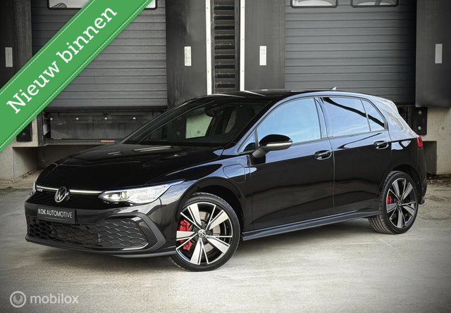 Volkswagen Golf - 8 GTE|Btw|ACC|IQ Light|Winterpakket|Carplay|