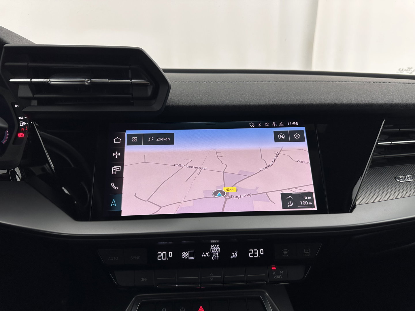 Audi A3 Limousine 30 TFSI S-Line Edition (INCL-BTW) Aut. *PANO | LEATHER-FABRIC | FULL-LED | AMBIENTLIGHT | SPORTSEATS | DIGI-COCKPIT | NAVI-FULLMAP | PRIVACYGLASS | SHIFTPADDLES | DAB+ | CRUISE | KEYLESS | PDC | 18"ALU*