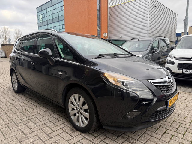 Opel Zafira - 1.4 Benzine | Trekhaak | Camera | 5 zitplaatsen