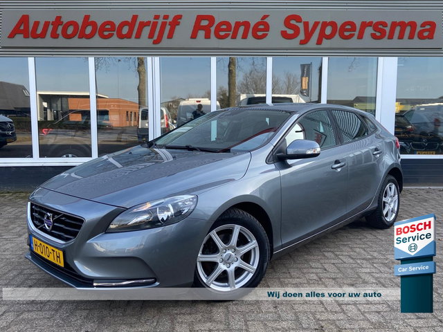 Volvo V40 - 2.0 D2 Nordic | Trekhaak | Navi | Cruise | Nette Staat!