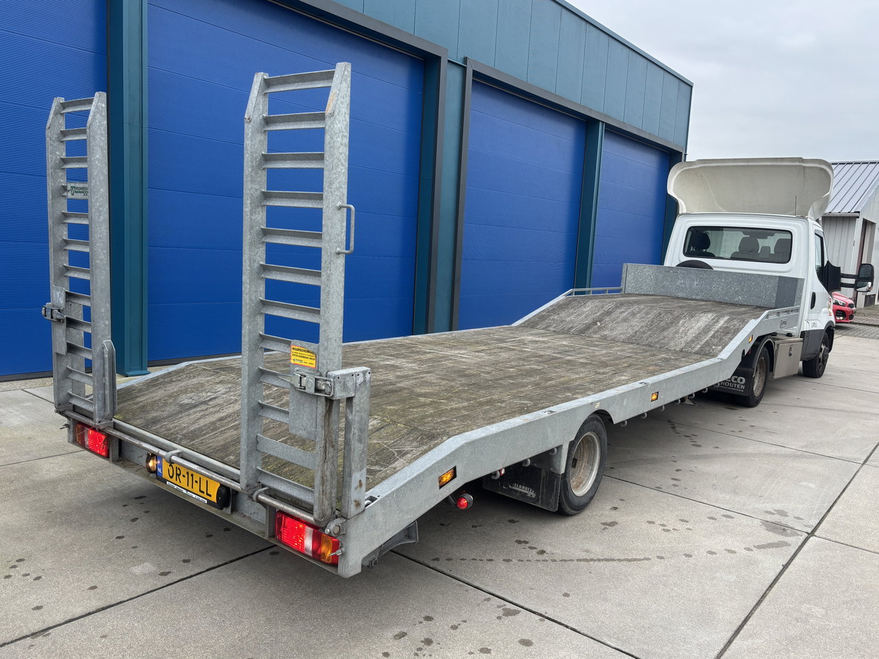 Iveco 40C18 3.0 180 PK Automaat Be Trekker + Veldhuizen