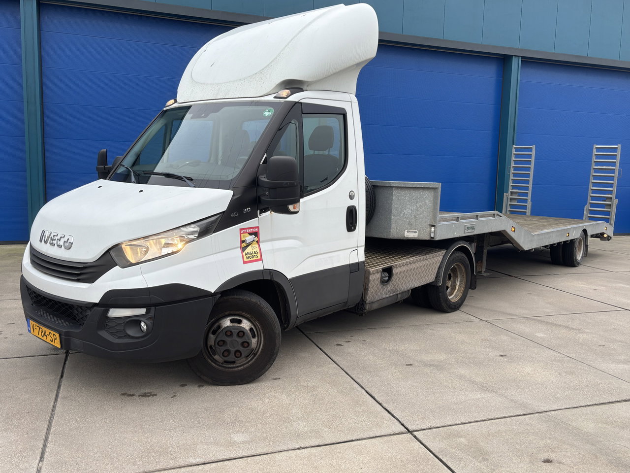 Iveco 40C18 3.0 180 PK Automaat Be Trekker + Veldhuizen