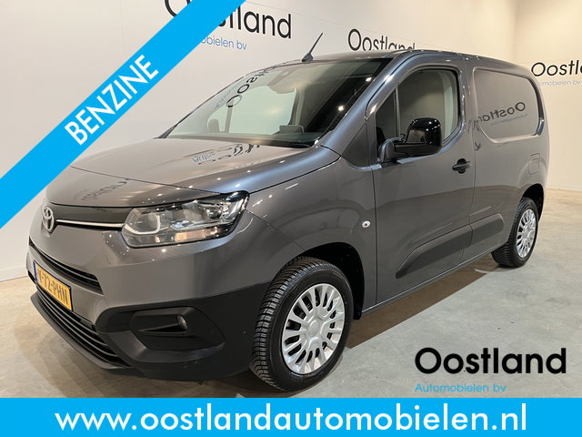 Toyota ProAce - CITY 1.2 L1 130 PK Benzine Automaat / Airco / Cruise Control / CarPlay / Camera / Navigatie / 3-Zits / 69.000 KM !!