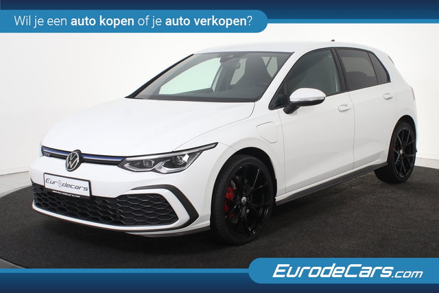 Volkswagen Golf - 1.4 eHybrid GTE *Navigatie*Sport*Trekhaak*
