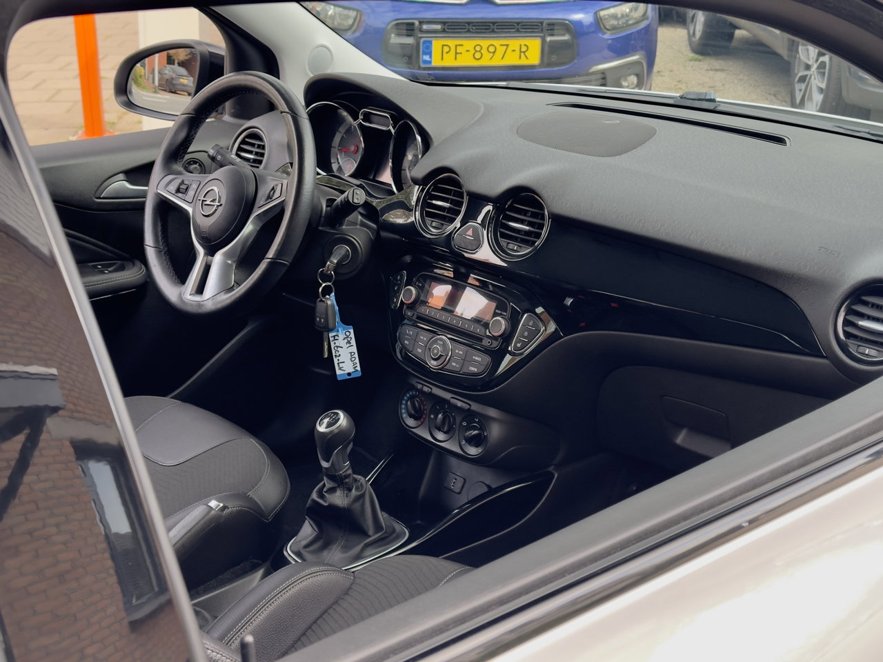 Opel ADAM