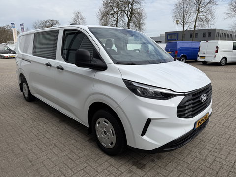 Ford Transit Custom 320 2.0 TDCI L2H1 Trend originele Ford dubbel cabine affabriek / prijs rijklaar € 39.950 ex btw / lease vanaf € 652 / dubbele schuifdeur / NIEUWE bus / BPM vrij !