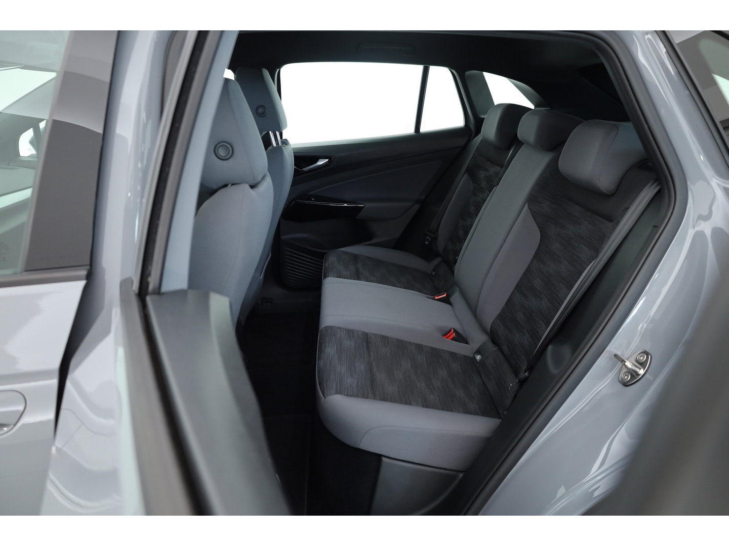 Volkswagen ID.4 Pro 77 kWh | SOH 95.4% | Adapt. Cruise | Elek. Trekhaak | Camera | Keyless | Apple CarPlay |