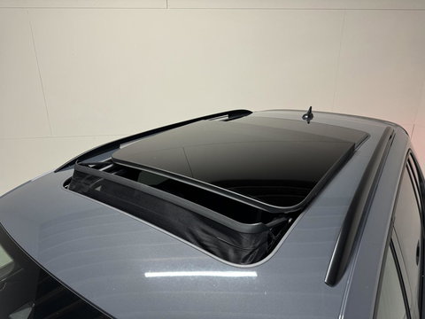 Volkswagen Tiguan 1.4 TSI eHybrid Black Style R-Line Pano Sfeer Trekh.