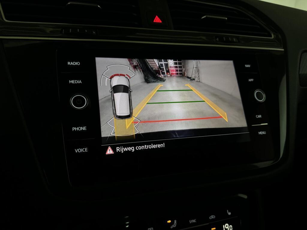 Volkswagen Tiguan 1.4 TSI eHybrid Black Style R-Line Pano Sfeer Trekh.