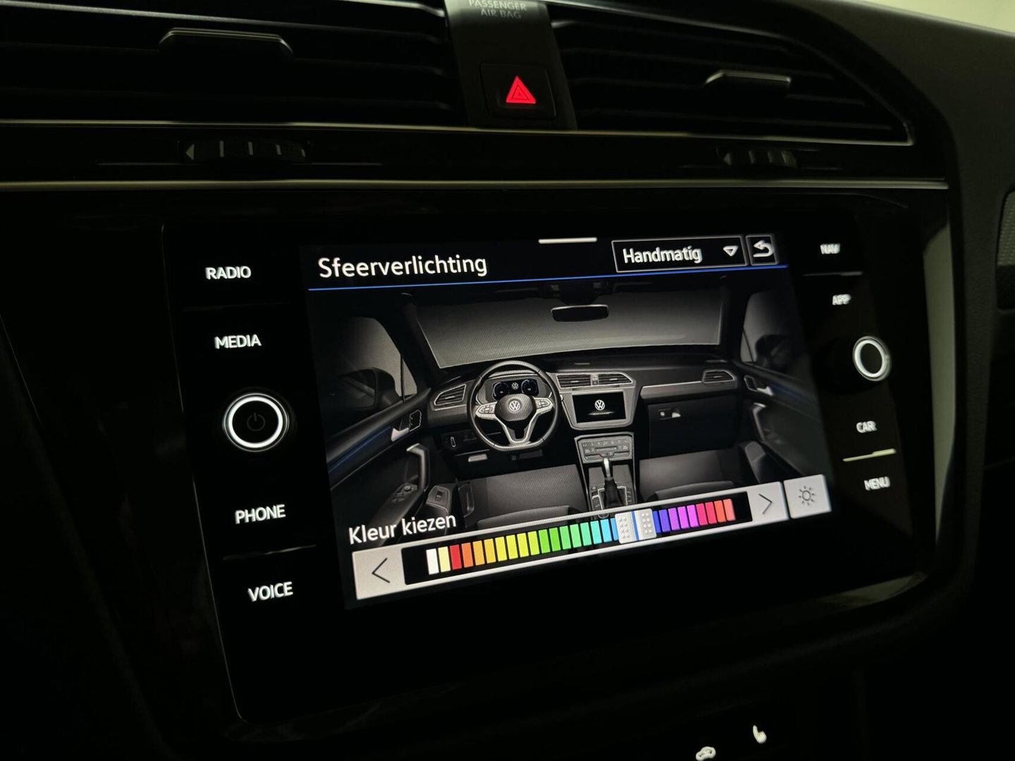 Volkswagen Tiguan 1.4 TSI eHybrid Black Style R-Line Pano Sfeer Trekh.