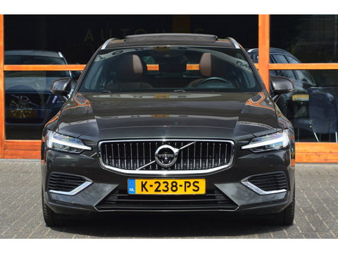 Volvo V60 T6 Hybride AWD Inscription | Adaptive Cruise | Panoramdak | 360° Camera | Stoel + Stuur Verwarmd |