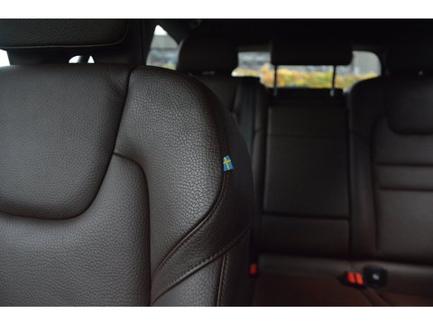 Volvo V60 T6 Hybride AWD Inscription | Adaptive Cruise | Panoramdak | 360° Camera | Stoel + Stuur Verwarmd |