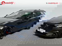 Volvo V90 - 2.0 T8 Plug-in hybrid AWD Ultra Dark Trekhaak 2100kg Panoramadak | Head-Up | Bowers&Wilkins | 360 Camera | Stoelventilatie/Verwarming