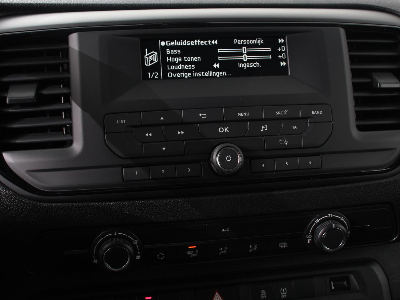 Peugeot e-Expert