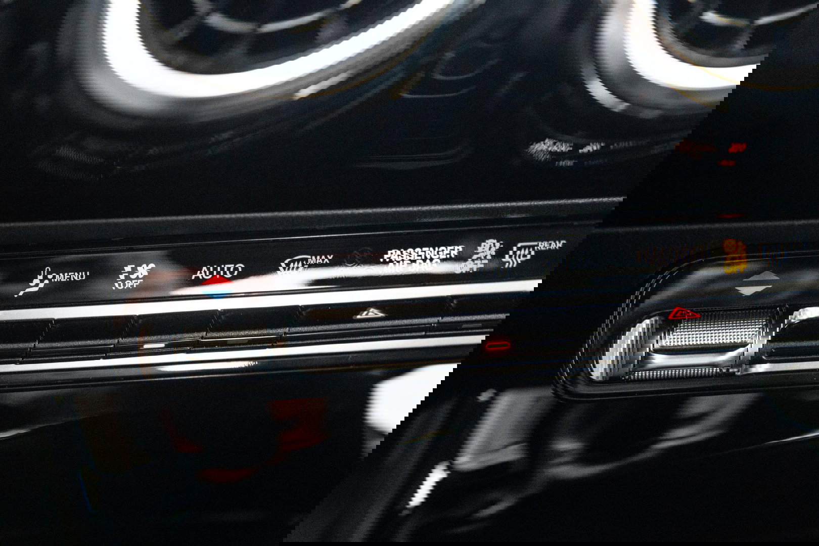 Mercedes-Benz A-Klasse 250 e Business Line AUTOMAAT / LEDER / CRUISE CONTROLE / CAMERA / CARPLAY