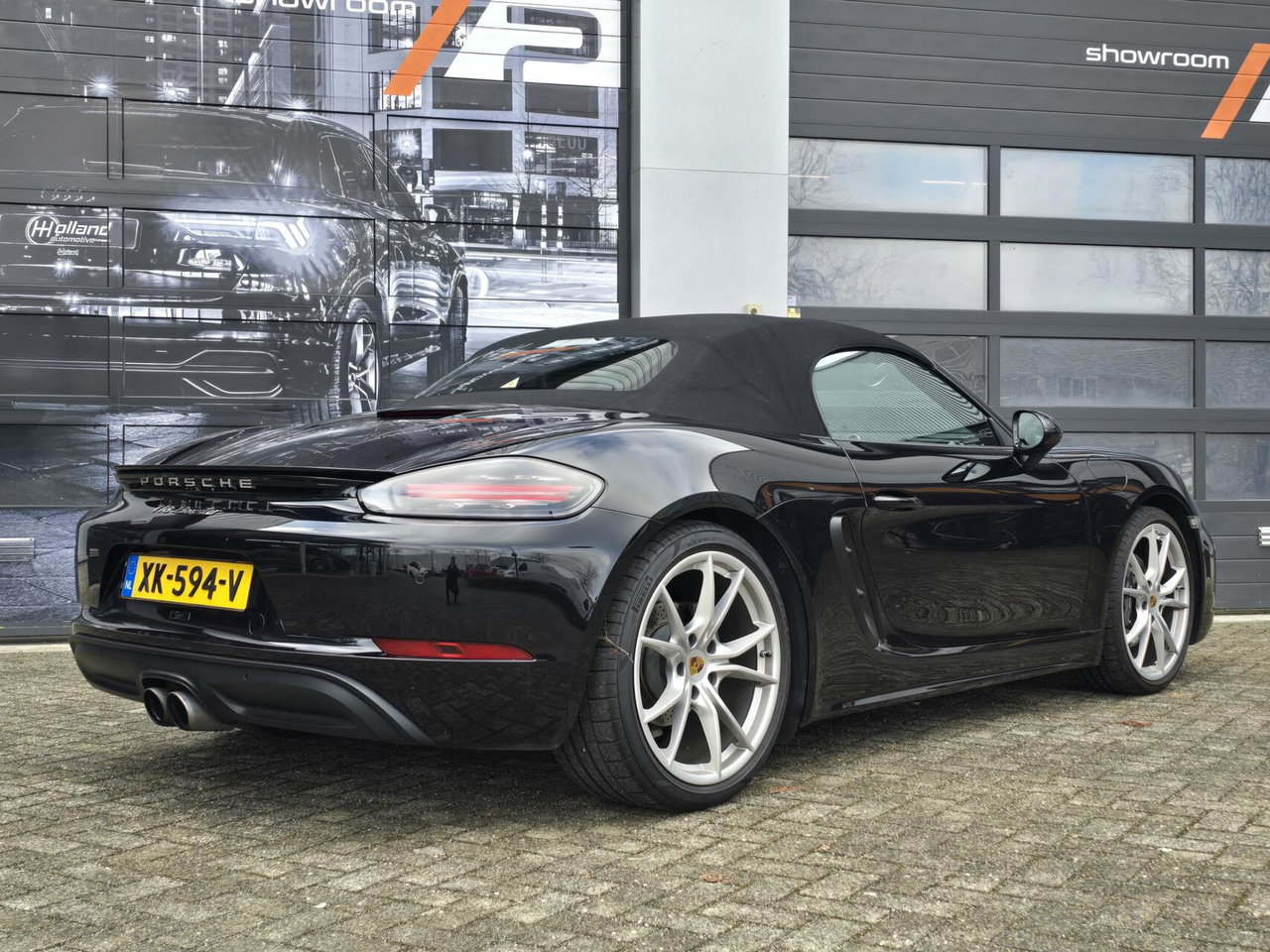 Porsche 718
