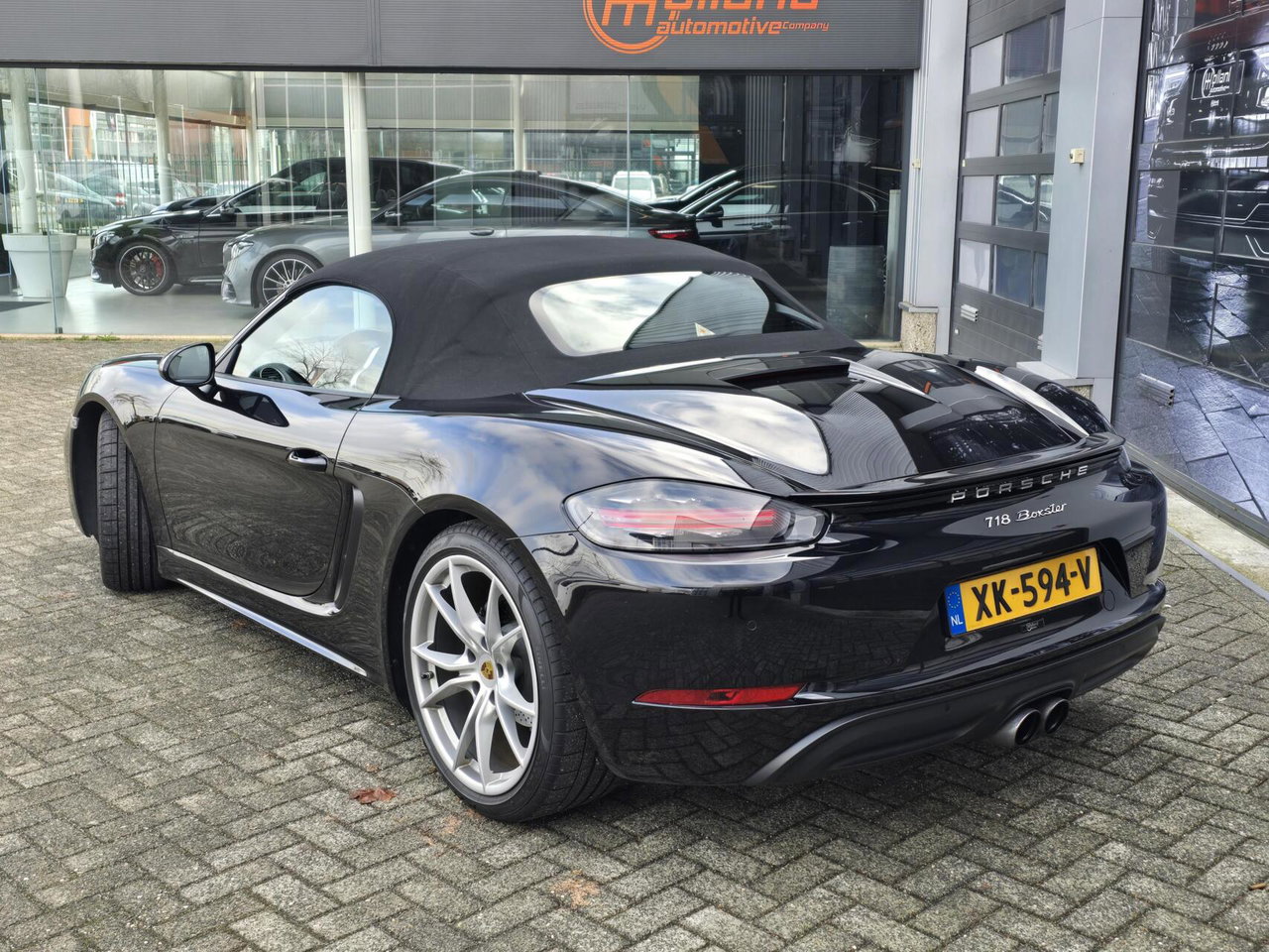 Porsche 718