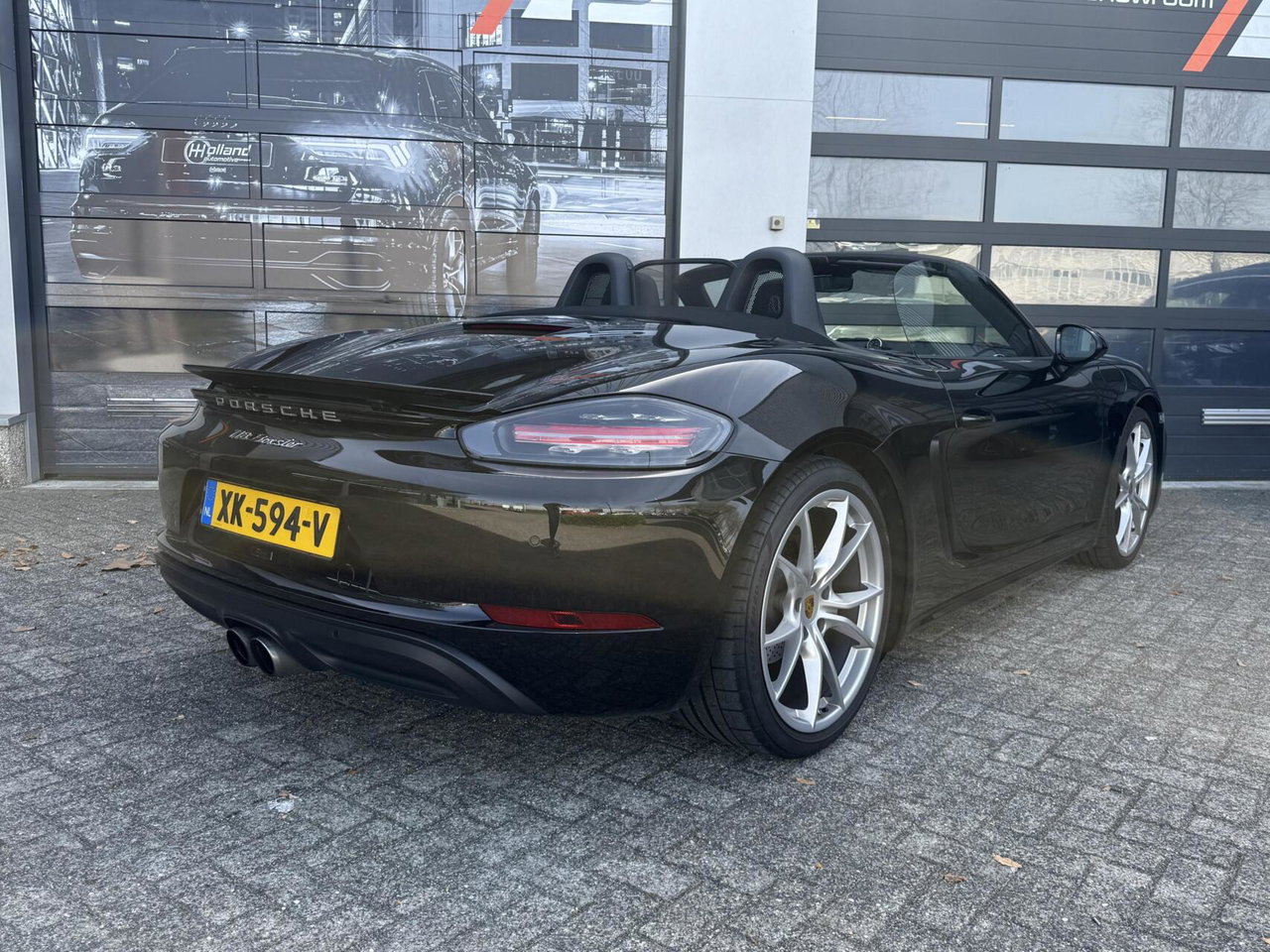 Porsche 718