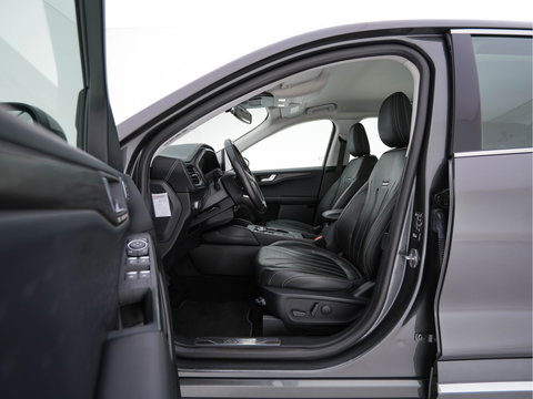 Ford Kuga 2.5 PHEV Vignale (Plug-In) (INCL-BTW) Aut. *HEAD-UP | LEATHER | DIGI-COCKPIT | FULL-LED | KEYLESS | DAB | CARPLAY | NAVI-FULLMAP | MEMORY-PACK | HEATED-COMFORTSEATS | PRIVACYGLASS | TOWBAR | 18''ALU*