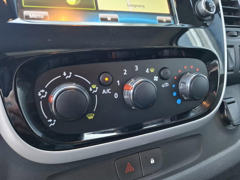 Renault Trafic 1.6 dCi T27 L1H1 Générique AIRCO / CRUISE CONTROLE / NAVI / TREKHAAK / EURO 6 / MARGE AUTO !!!