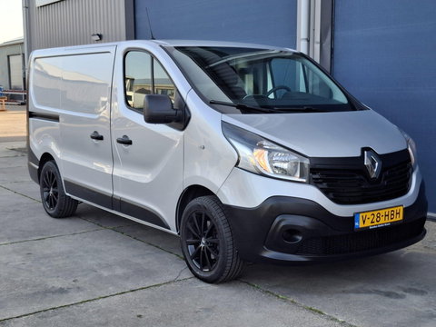 Renault Trafic 1.6 dCi T27 L1H1 Générique AIRCO / CRUISE CONTROLE / NAVI / TREKHAAK / EURO 6 / MARGE AUTO !!!