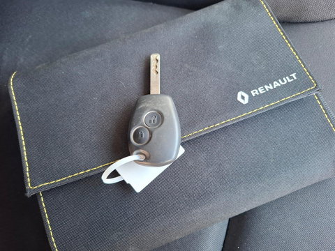 Renault Trafic 1.6 dCi T27 L1H1 Générique AIRCO / CRUISE CONTROLE / NAVI / TREKHAAK / EURO 6 / MARGE AUTO !!!