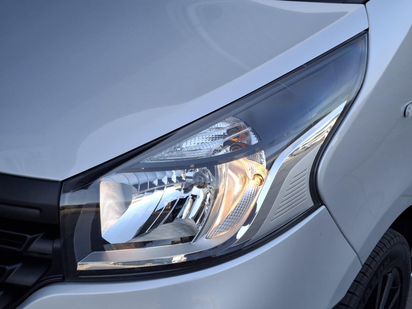 Renault Trafic 1.6 dCi T27 L1H1 Générique AIRCO / CRUISE CONTROLE / NAVI / TREKHAAK / EURO 6 / MARGE AUTO !!!