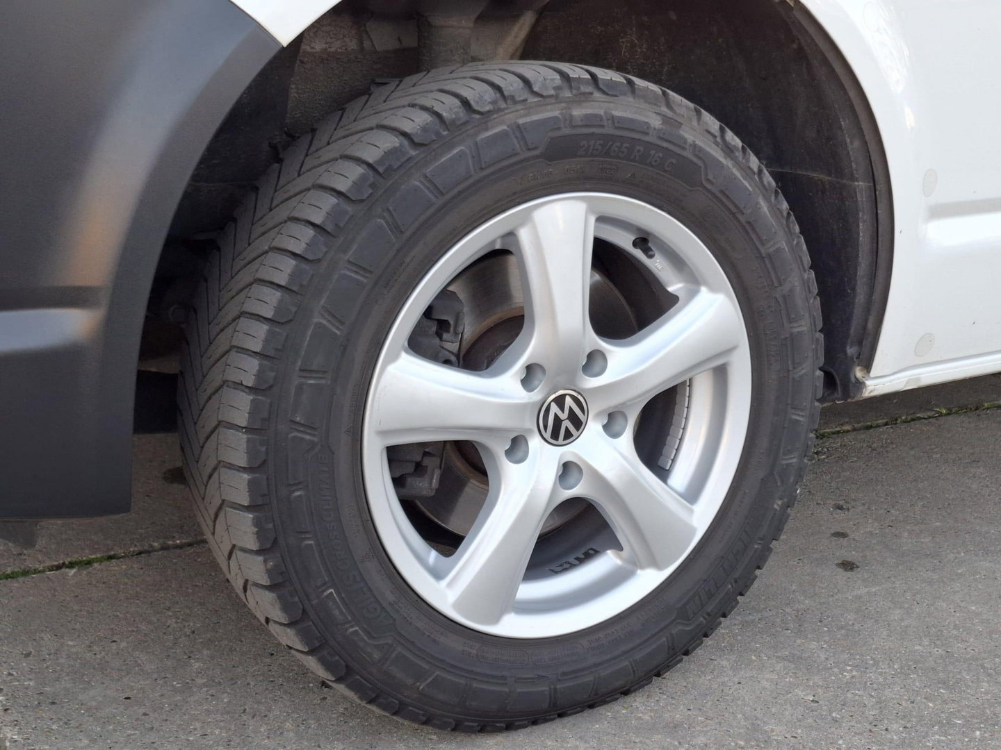 Volkswagen Transporter 2.0 TDI L1H1 Highline AIRCO / TREKHAAK / 3 ZITS / EURO 6 / N.A.P