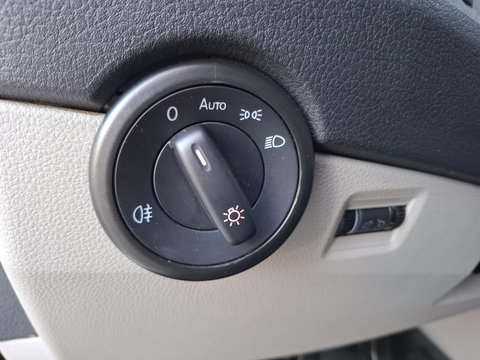 Volkswagen Transporter 2.0 TDI L1H1 Highline AIRCO / TREKHAAK / 3 ZITS / EURO 6 / N.A.P